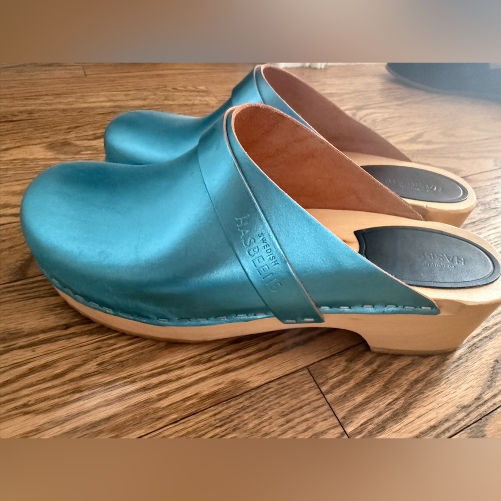 Swedish Hasbeen Metallic Clog